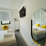 Family بيت شباب كوستا نوفا