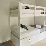 بيت شباب Family كوستا نوفا