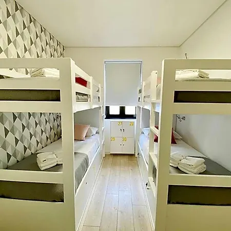 Family Hostel *
