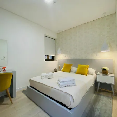Family Hostel *